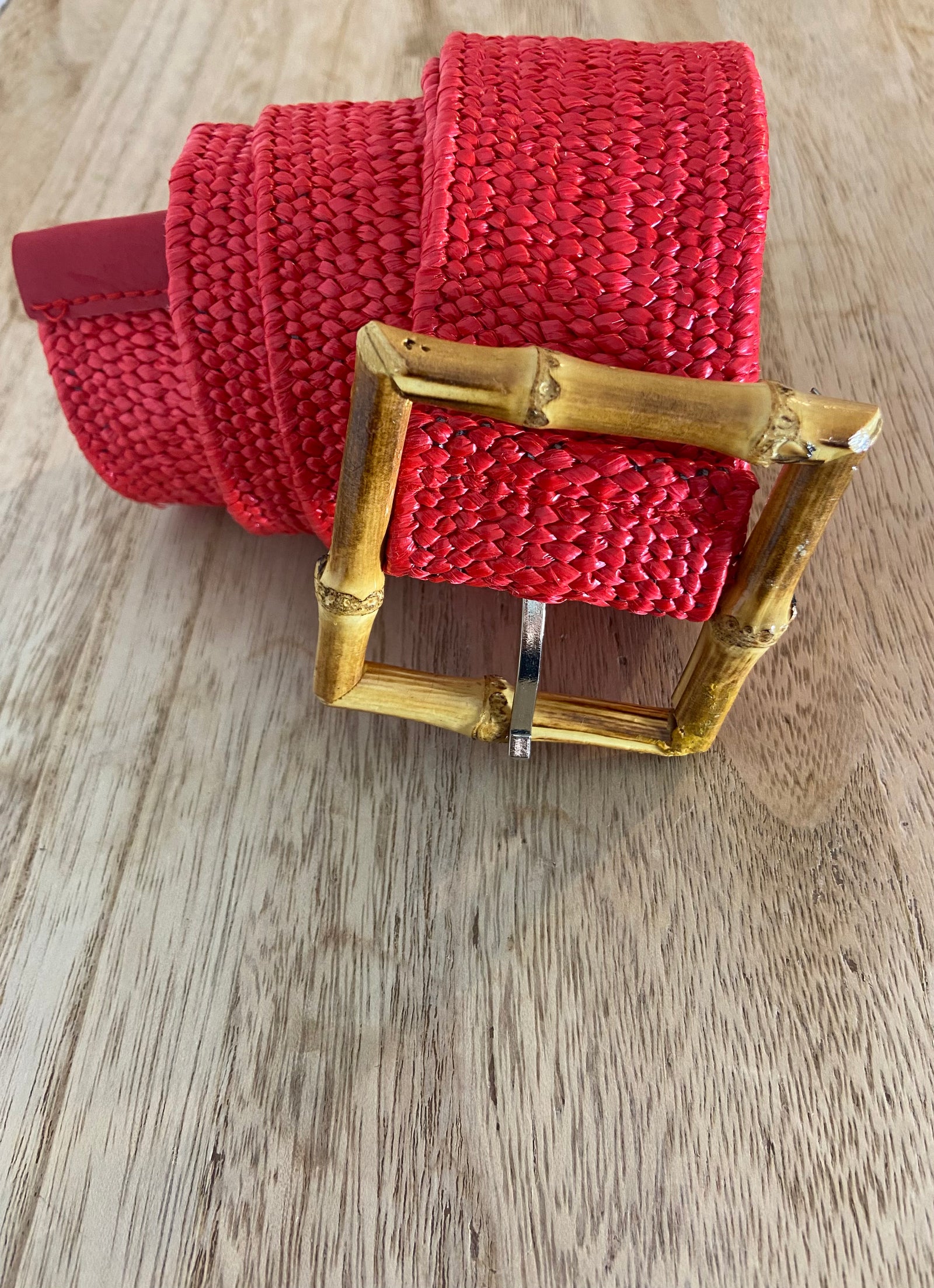 Ceinture femme rouge large élastique boucle bambou