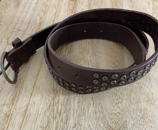 Ceinture marron cuir synthétique avec rivets décoratifs