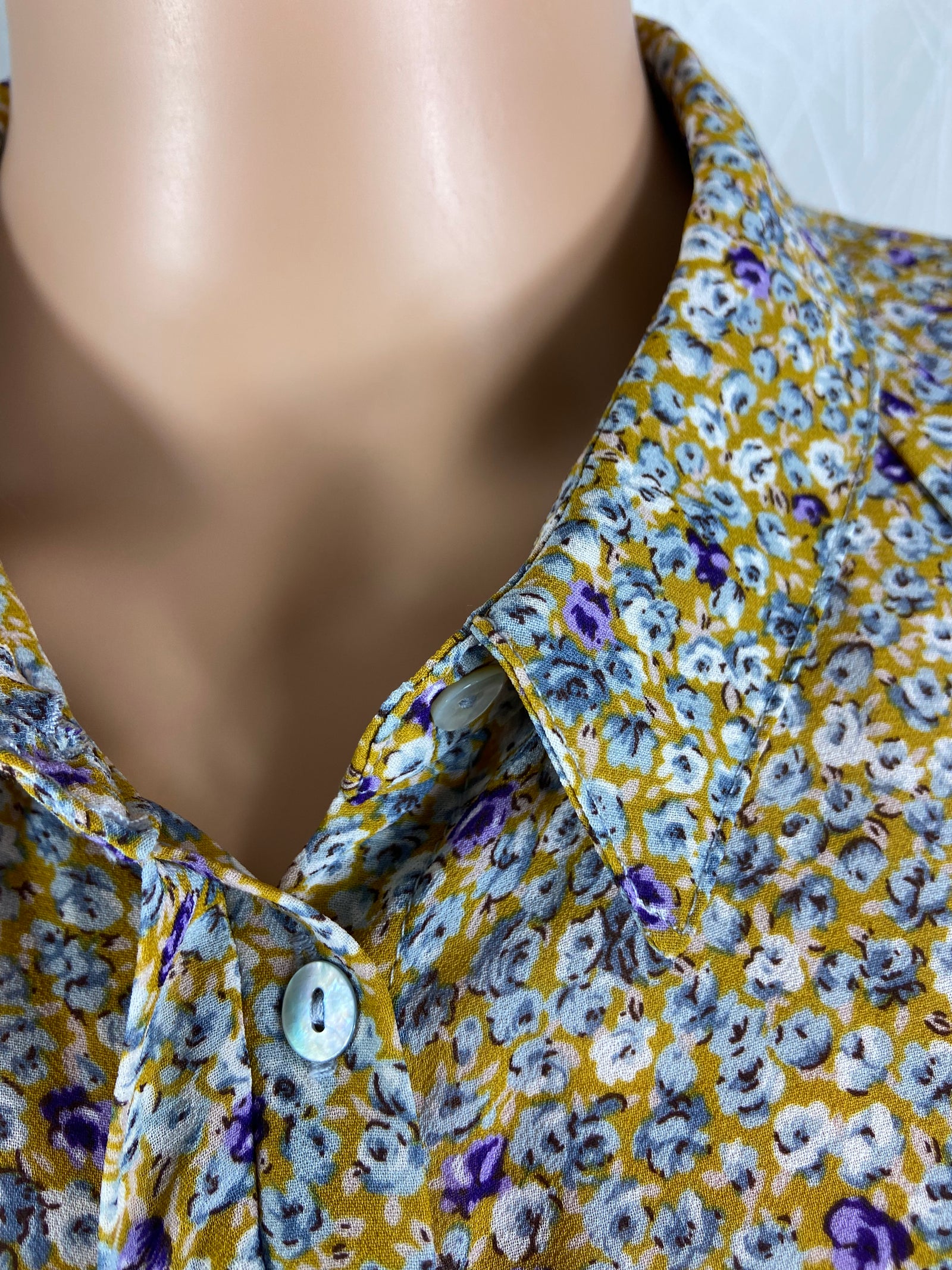 Chemisier motif fleurs Winnie Bow Blouse Essex Gold King Louie