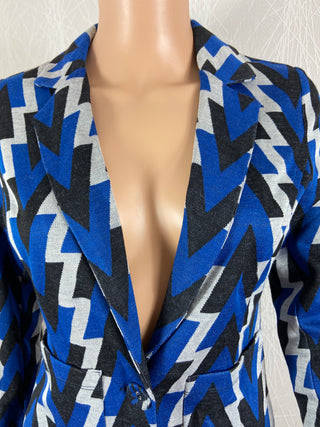 Veste bleue motifs géométriques Heny Arrows Vinter Blue Who’s That Girl