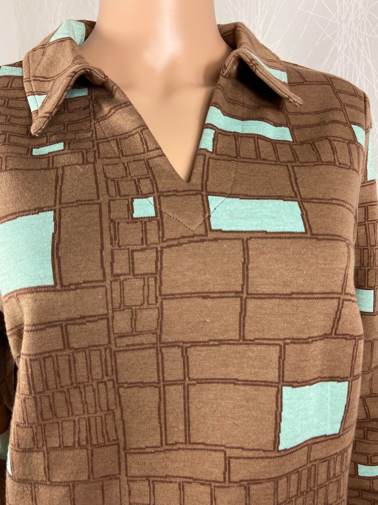 Pull brun vintage 70's Erika Blocky Sand Who’s That Girl - Offre-Unique