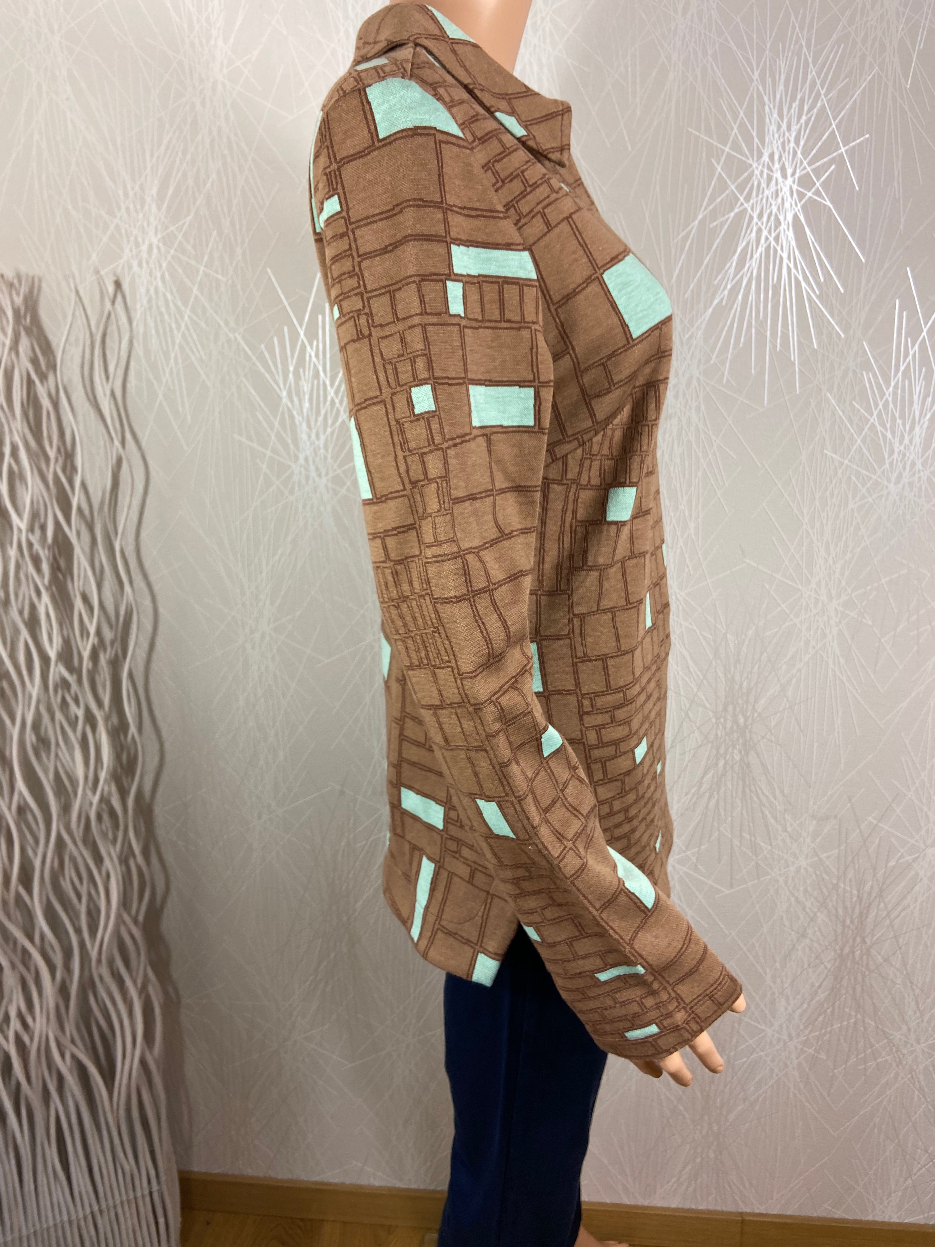 Pull brun vintage 70's Erika Blocky Sand Who’s That Girl - Offre-Unique
