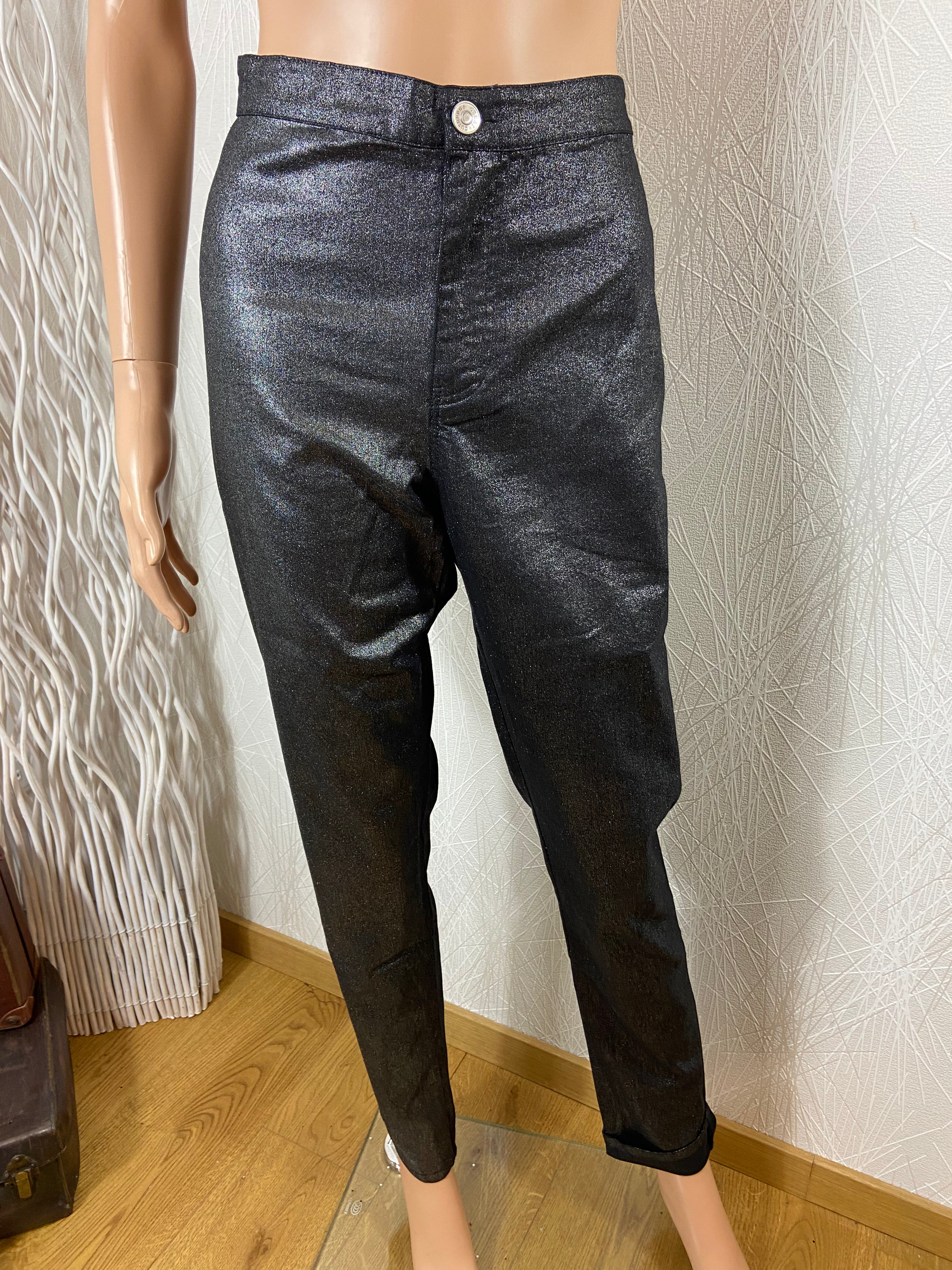 Pantalon noir argent taille haute coupe droite V Code - Offre-Unique