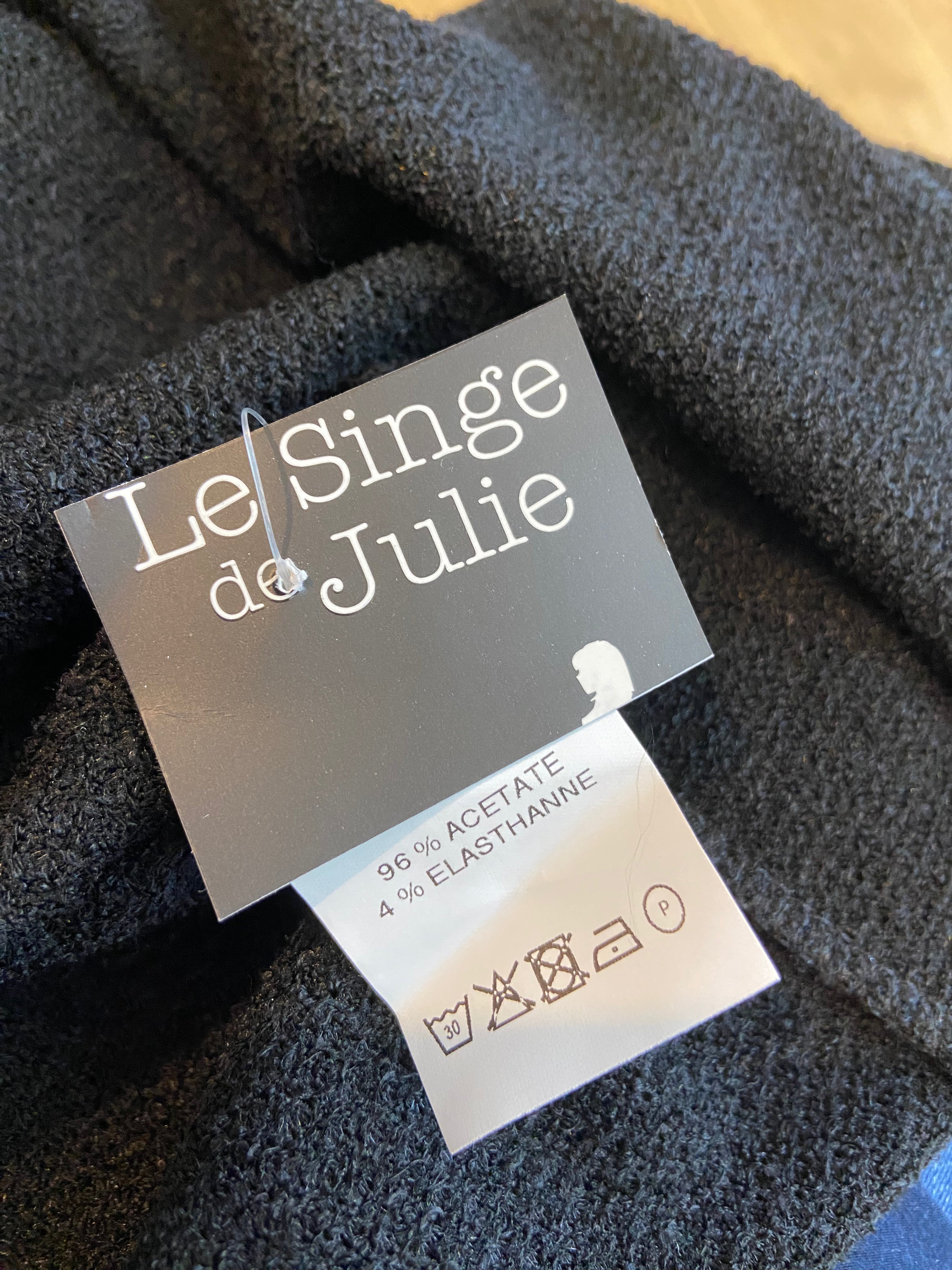 Gilet noir Le Singe de Julie - Offre-Unique
