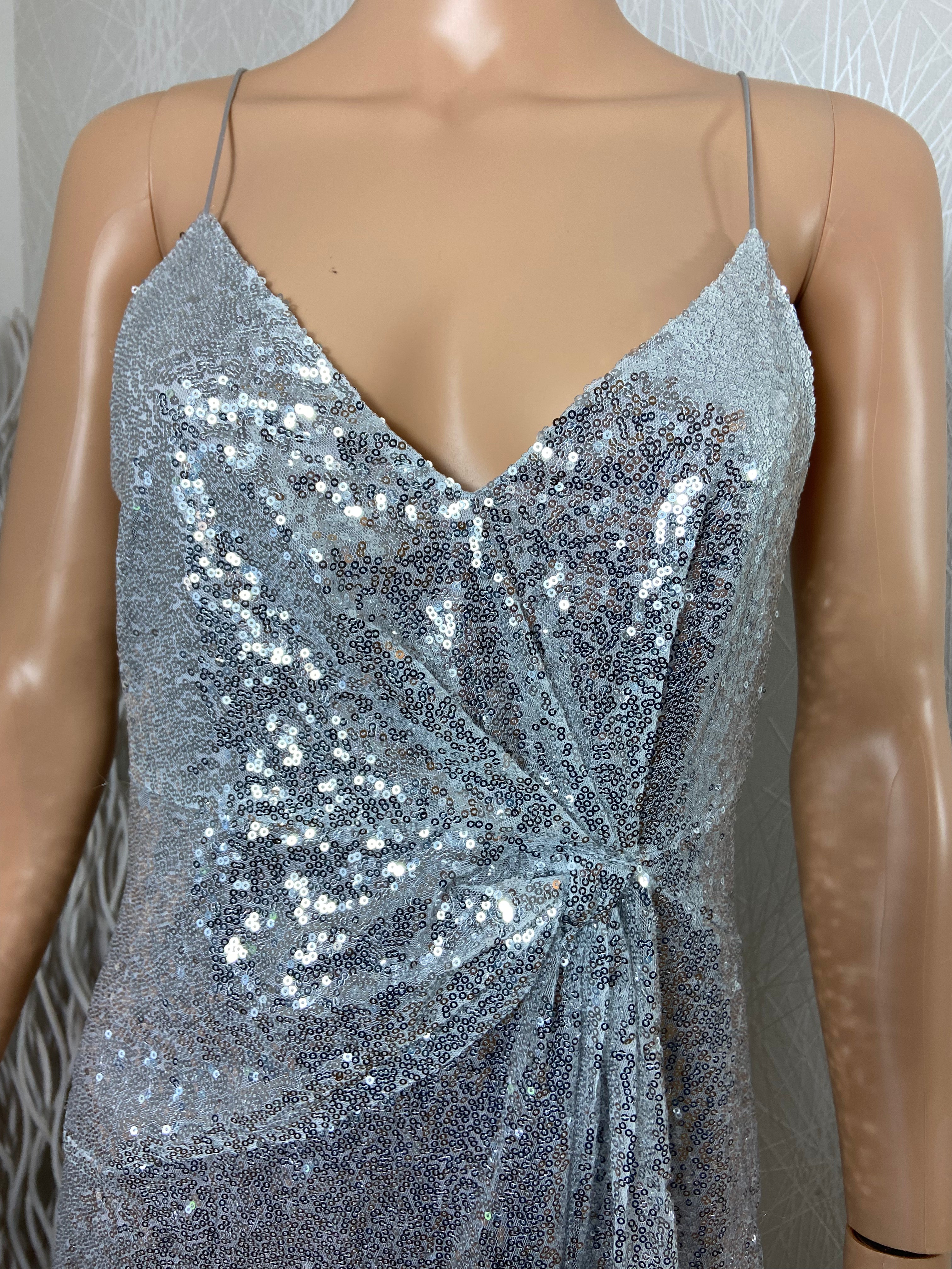 Robe courte de soirée fêtes cocktail argentée sequins paillettes Kilky - Offre-Unique