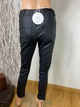 Pantalon coton noir coupe slim enduit taille élastique Cindy H