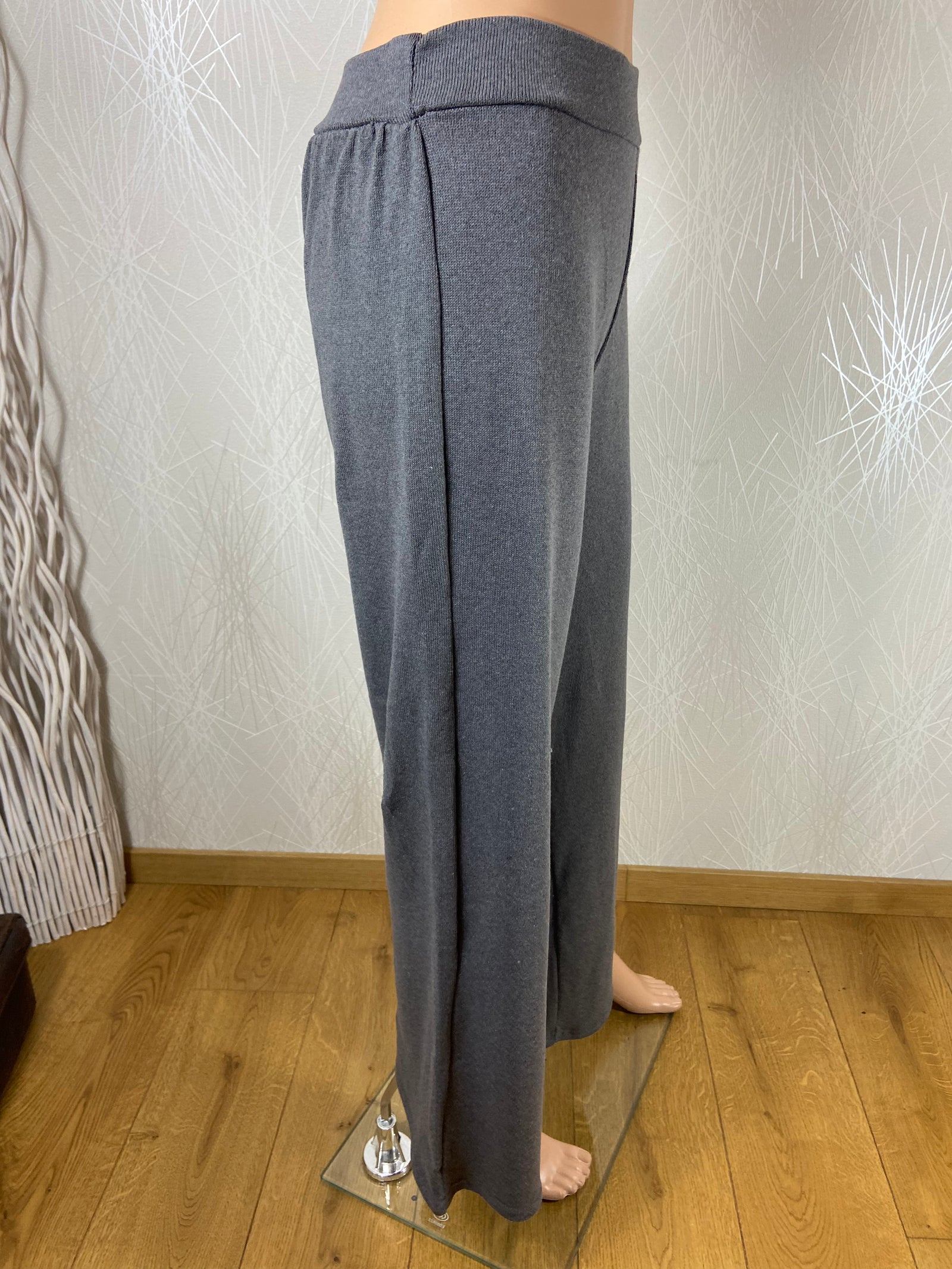 Pantalon jersey gris fluide élastique jambes larges Le Singe de Julie