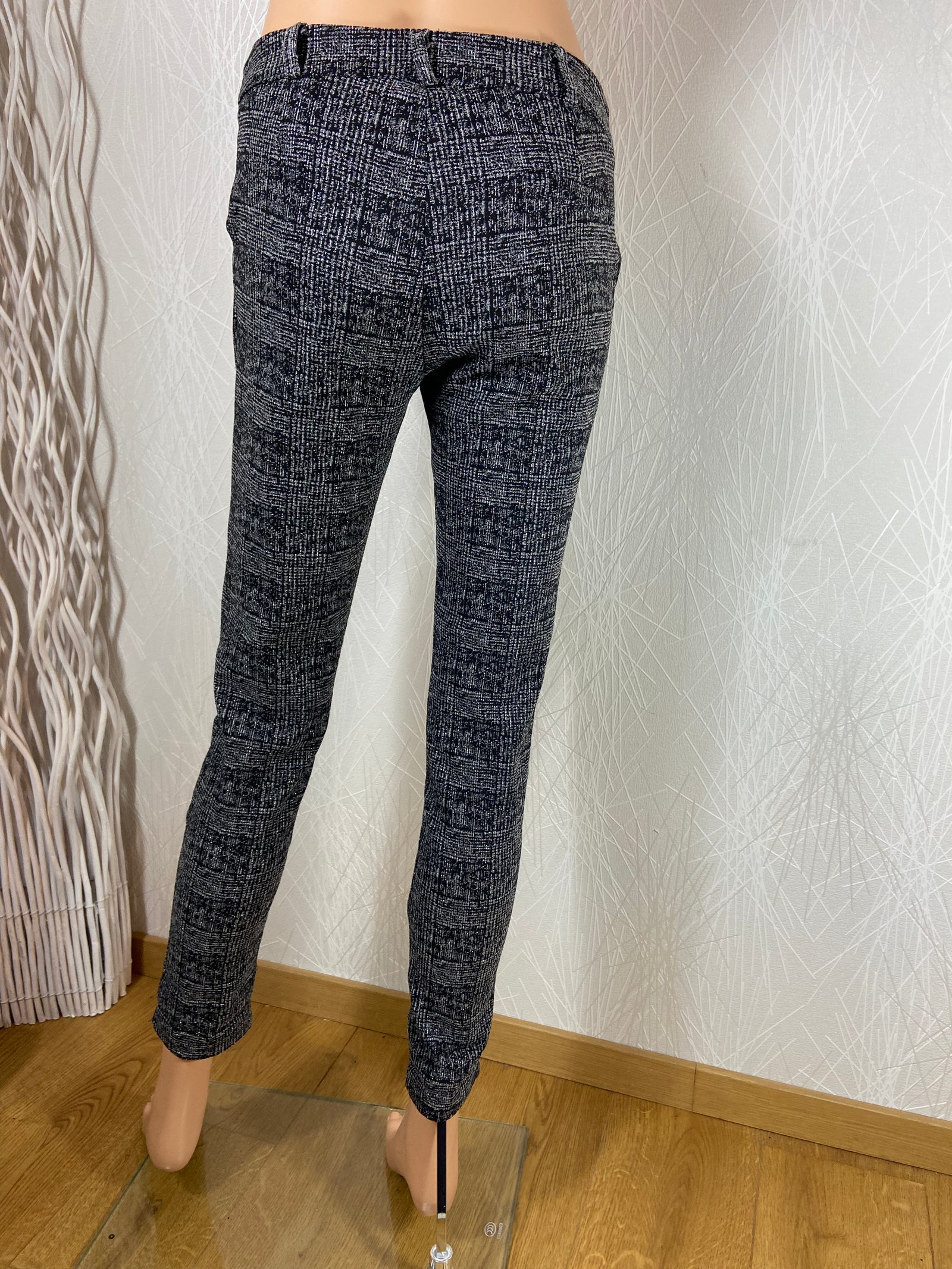 Pantalon stretch noir style écossais gris fils argentés Made In Italy - Offre-Unique