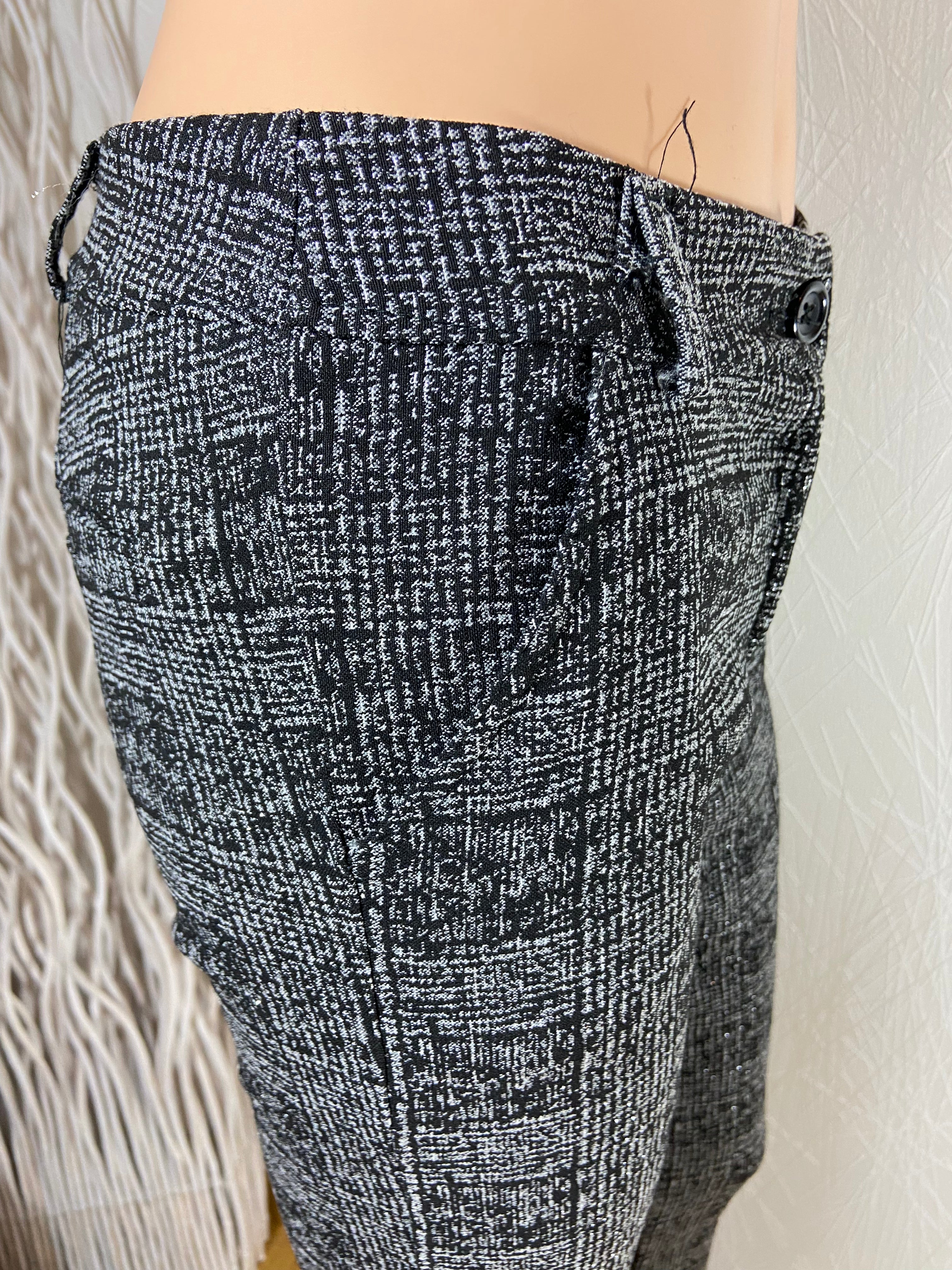 Pantalon stretch noir style écossais gris fils argentés Made In Italy - Offre-Unique