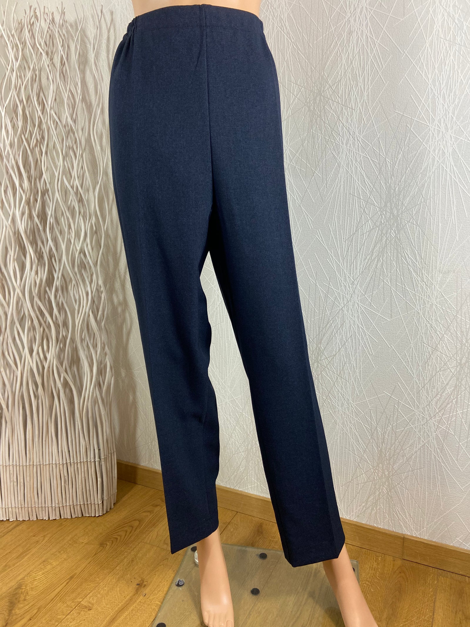 Pantalon style habillé confortable taille haute élastique fabrication française Gévana