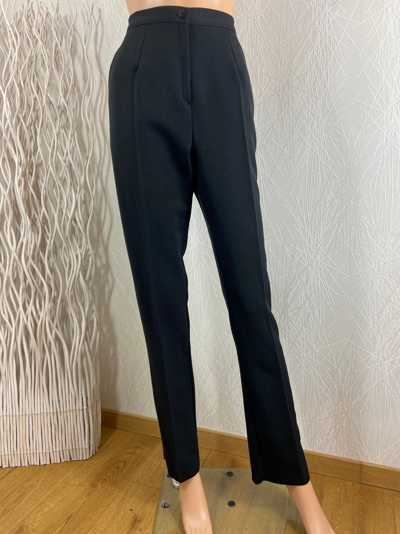 Pantalon femme coupe habillée classique taille haute fabrication française Gévana