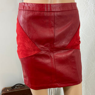 Jupe courte doublée rouge cuir synthétique taille haute Daphnea