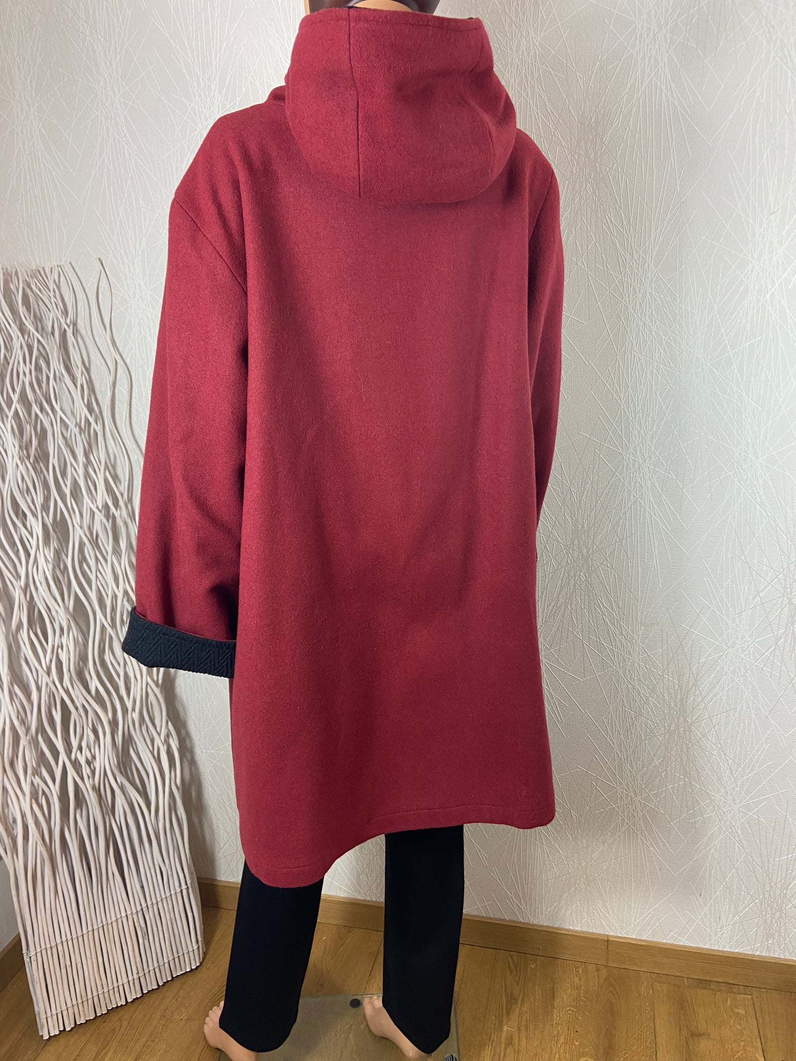 Manteau chaud laine capuche réversible rouge bordeaux ou noir grande taille Edmond Boublil