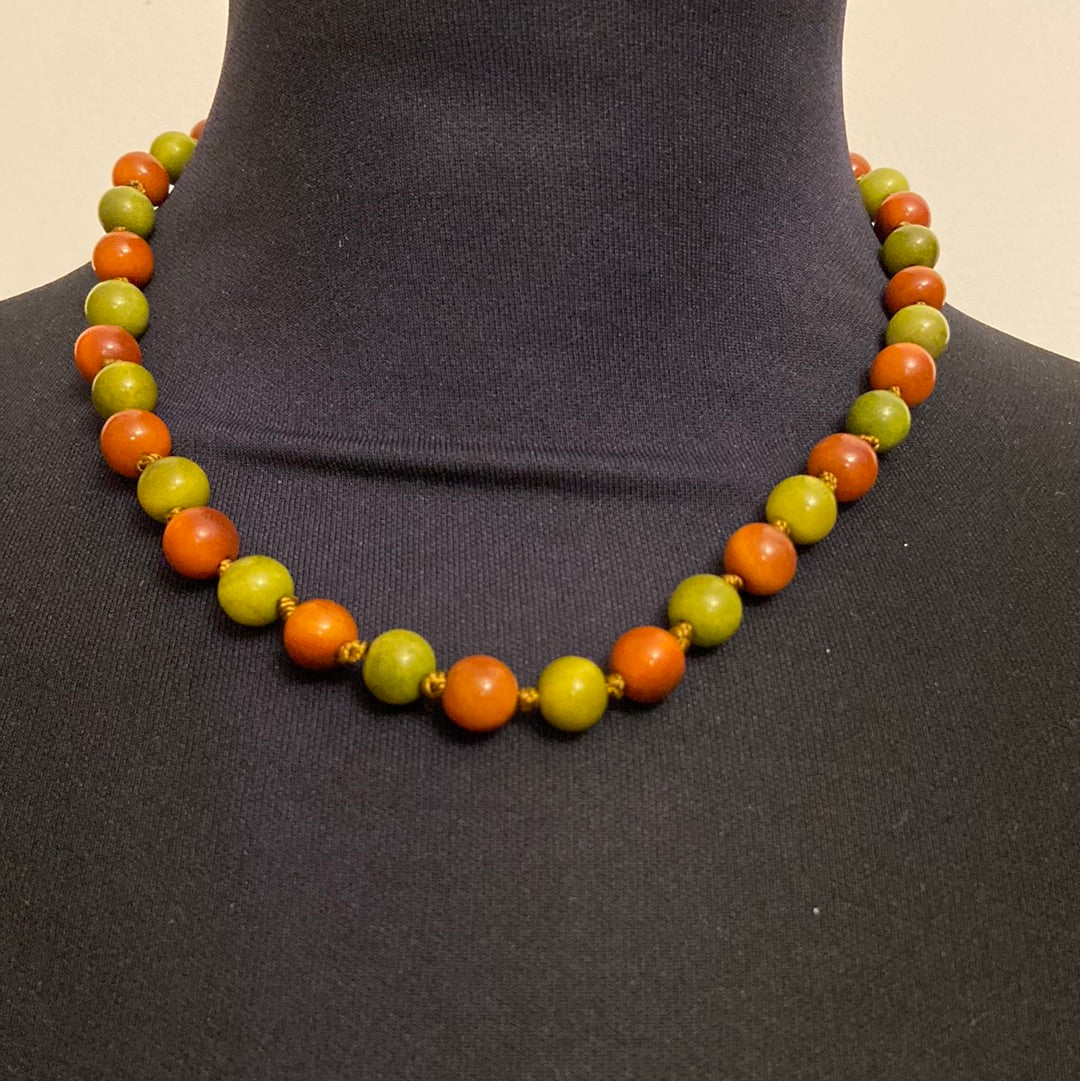 Collier en matière naturelle vert et marron Tagua & Co - Offre-Unique