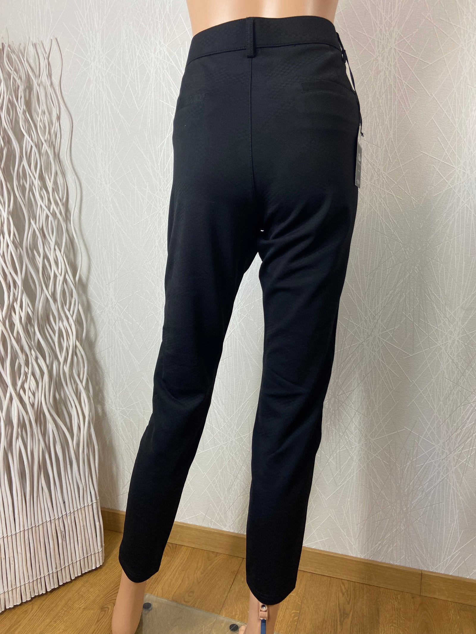 Pantalon noir stretch taille haute coupe slim Lodn Woman