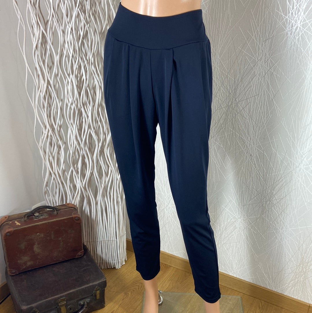 Pantalon bleu marine jersey léger plis taille haute élastique Quinze Heures Trente