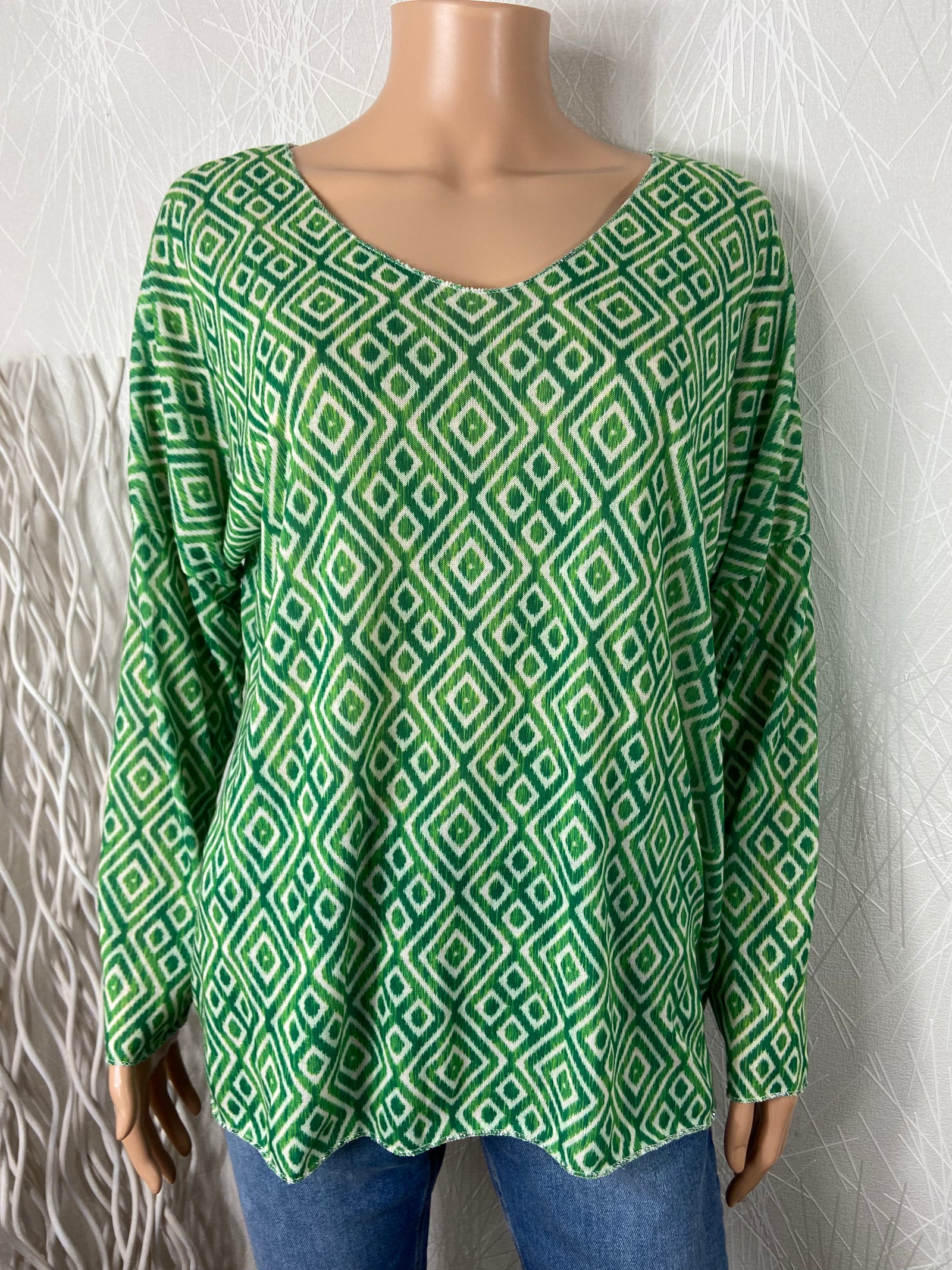 T-shirt vert manches longues coupe droite tissu jersey New Collection