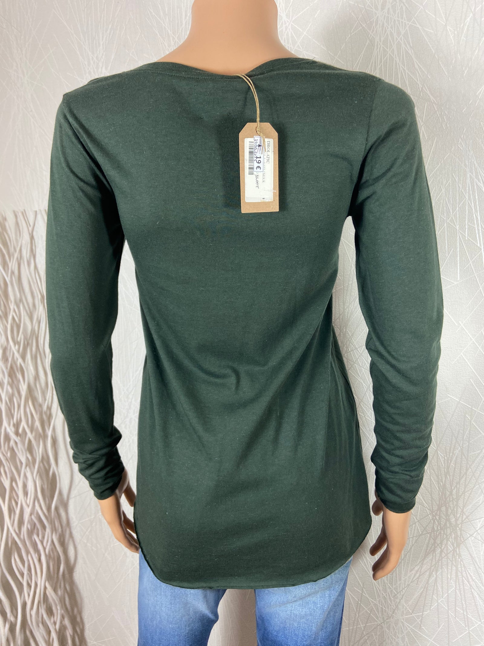 T-shirt kaki manches longues modèle L'Amour Toujours