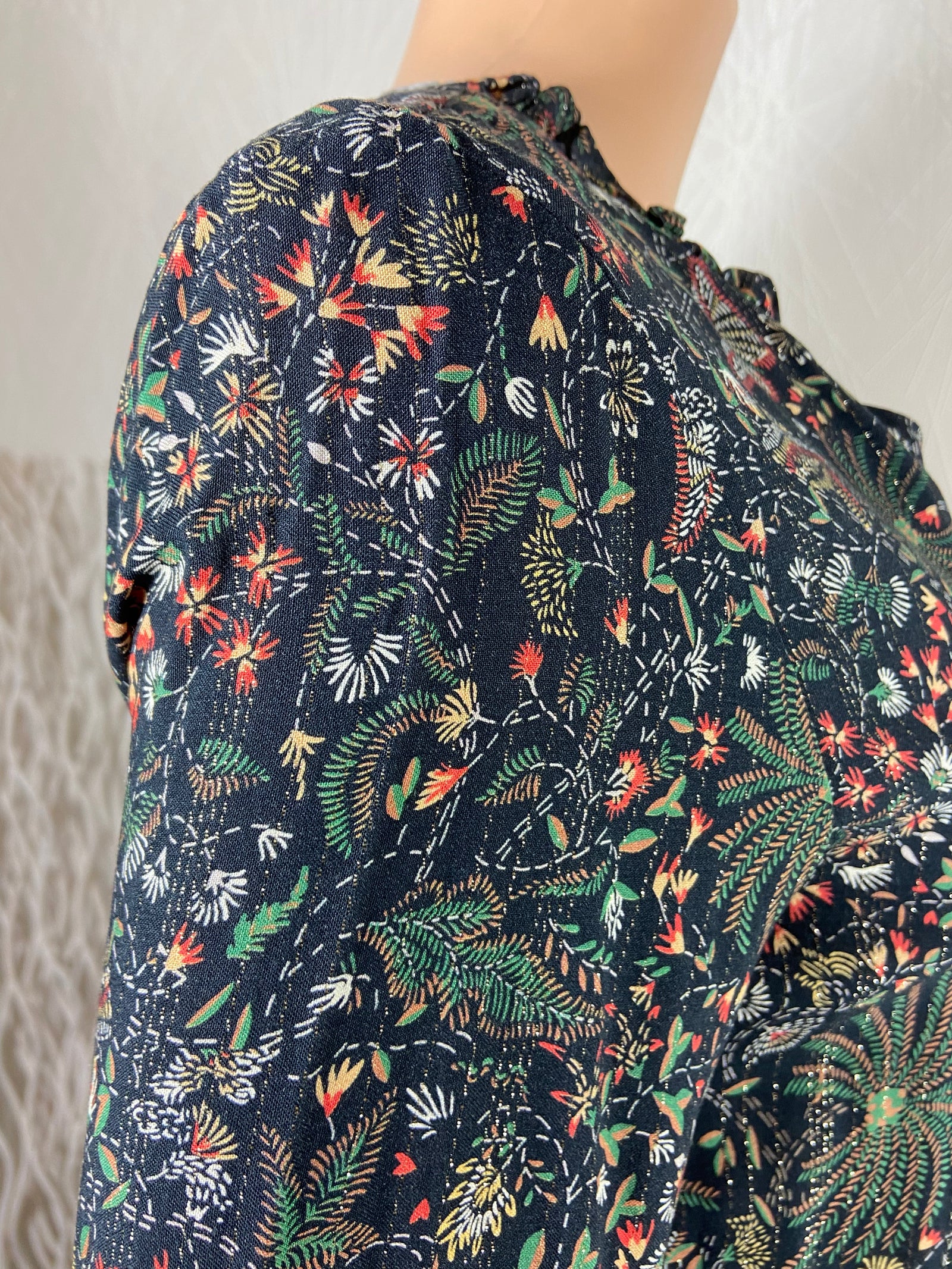 Blouse manches longues décolleté en V C'est Beau La Vie