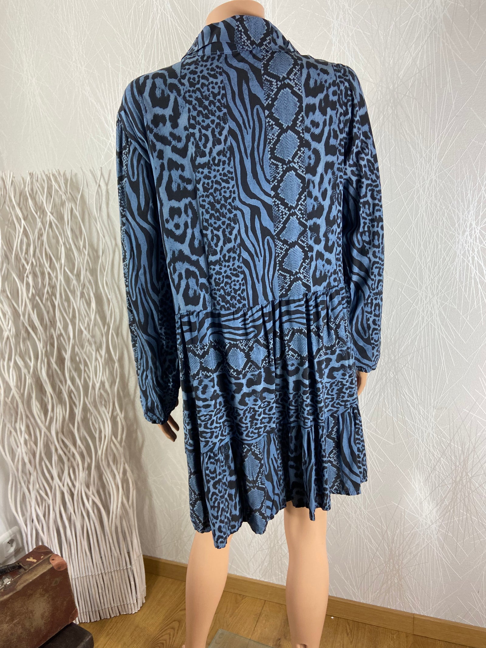 Robe chemise bleue manches retroussables - Offre-Unique