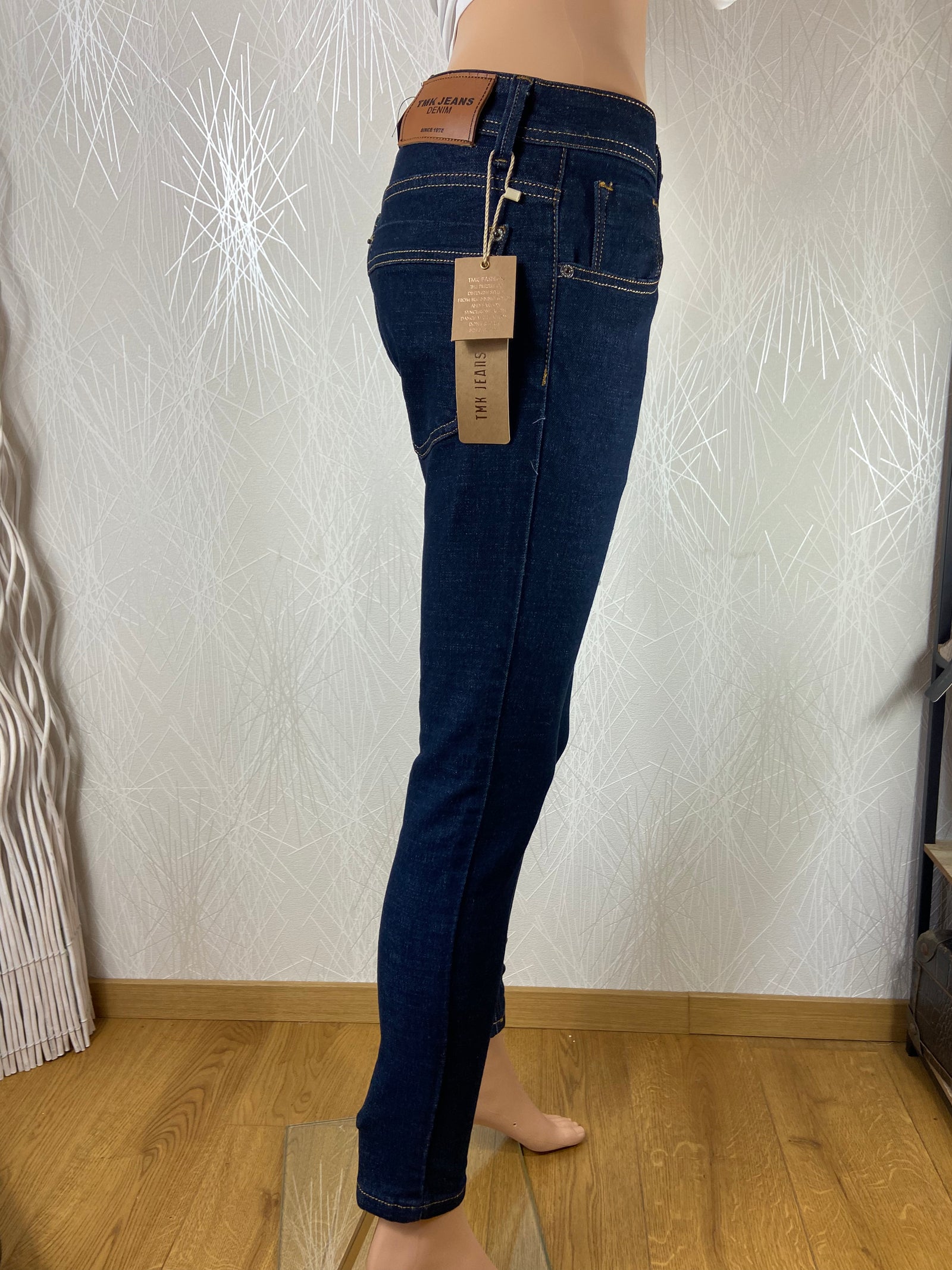 Jeans denim bleu brut taille moyenne coupe slim TMK