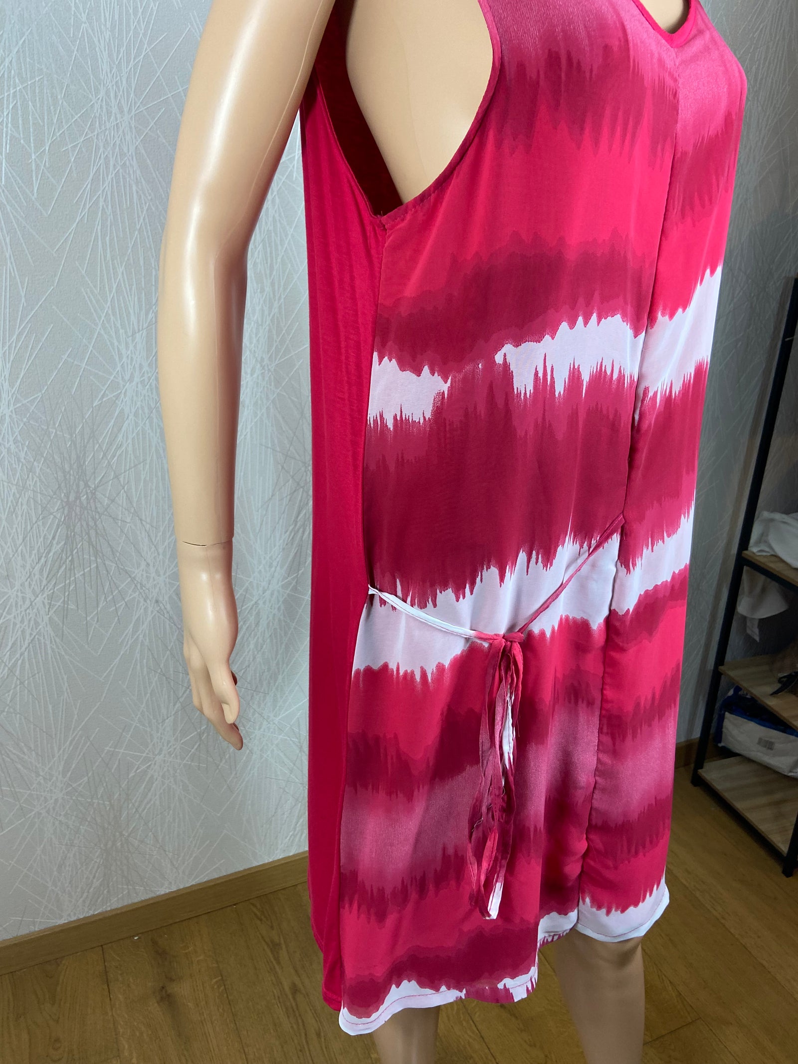 Robe légère fluide tissu effet tie and die flot à nouer Mado et les autres