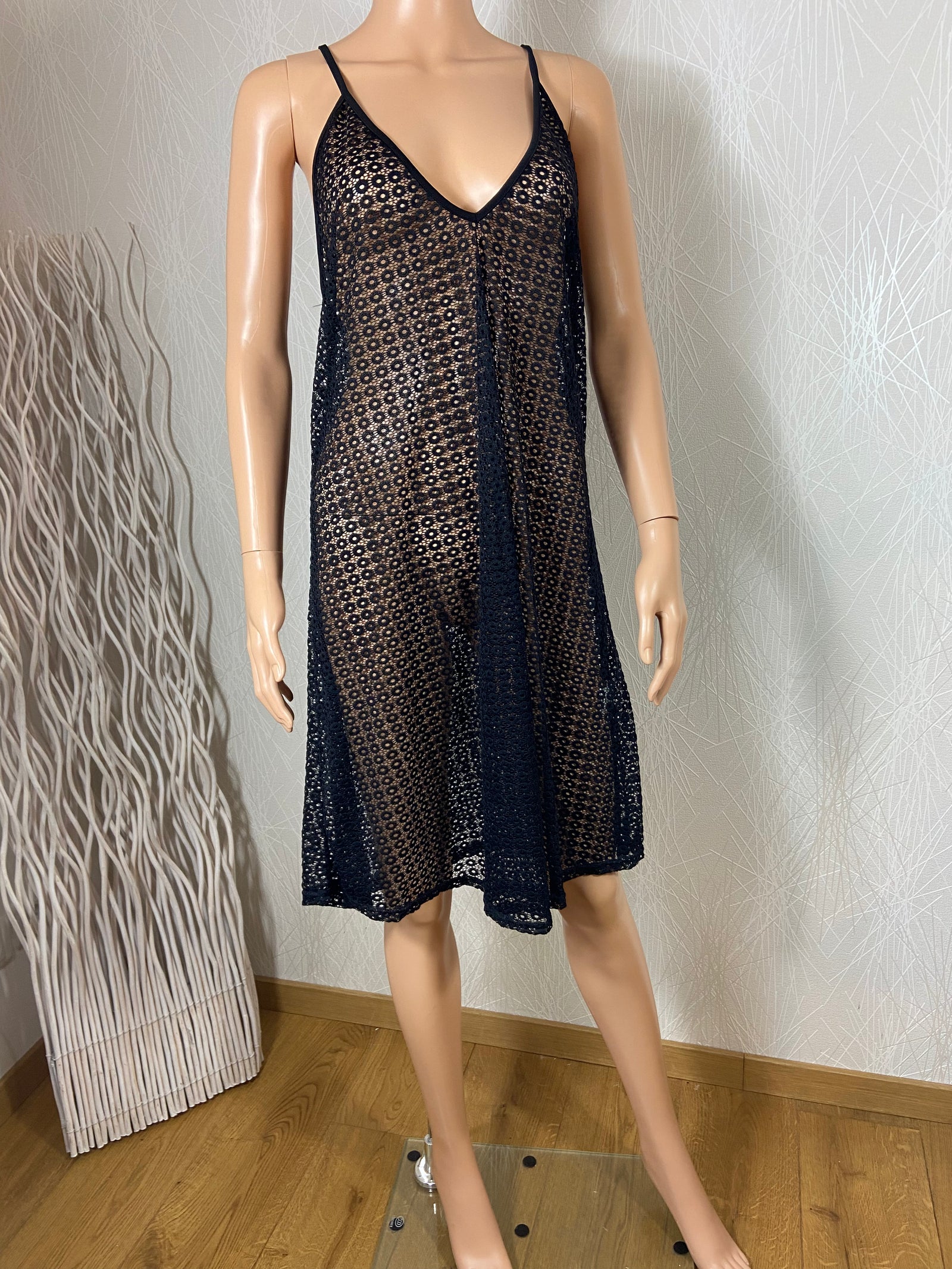 Nuisette courte noire transparente sexy broderies Edmond Boublil - Offre-Unique