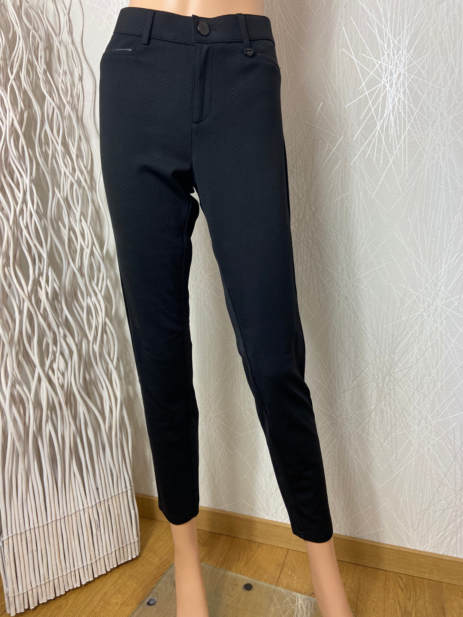 Pantalon slim stretch femme Lodn Woman