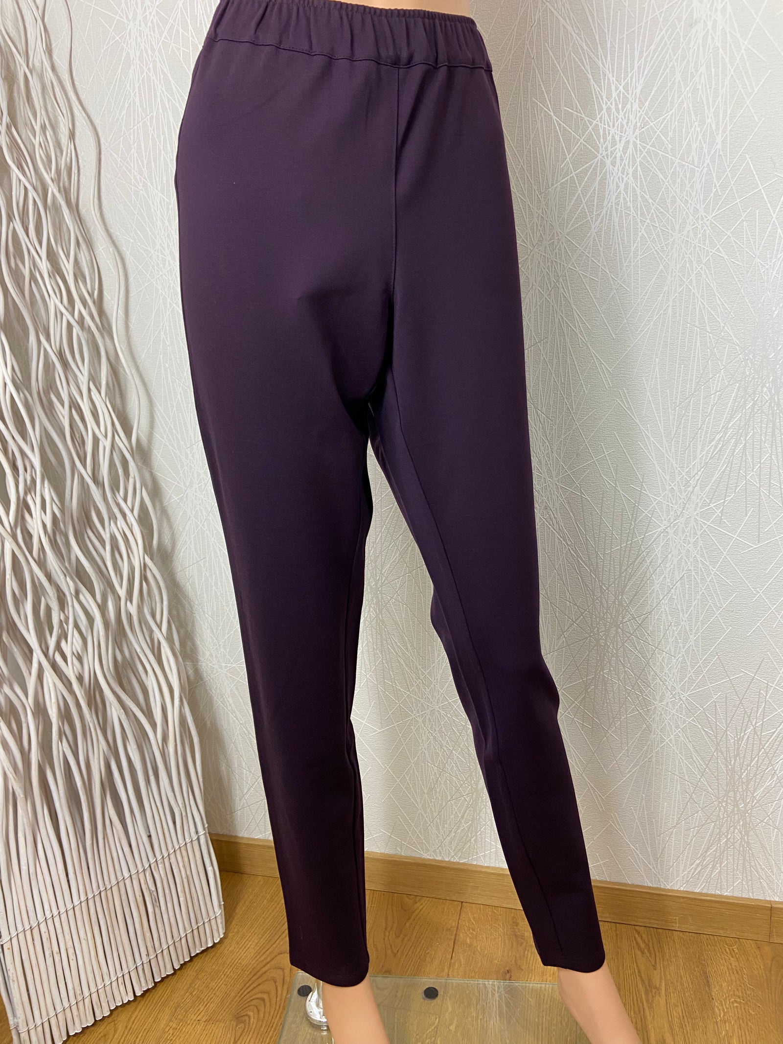 Pantalon violet slim confortable Ulla Popken