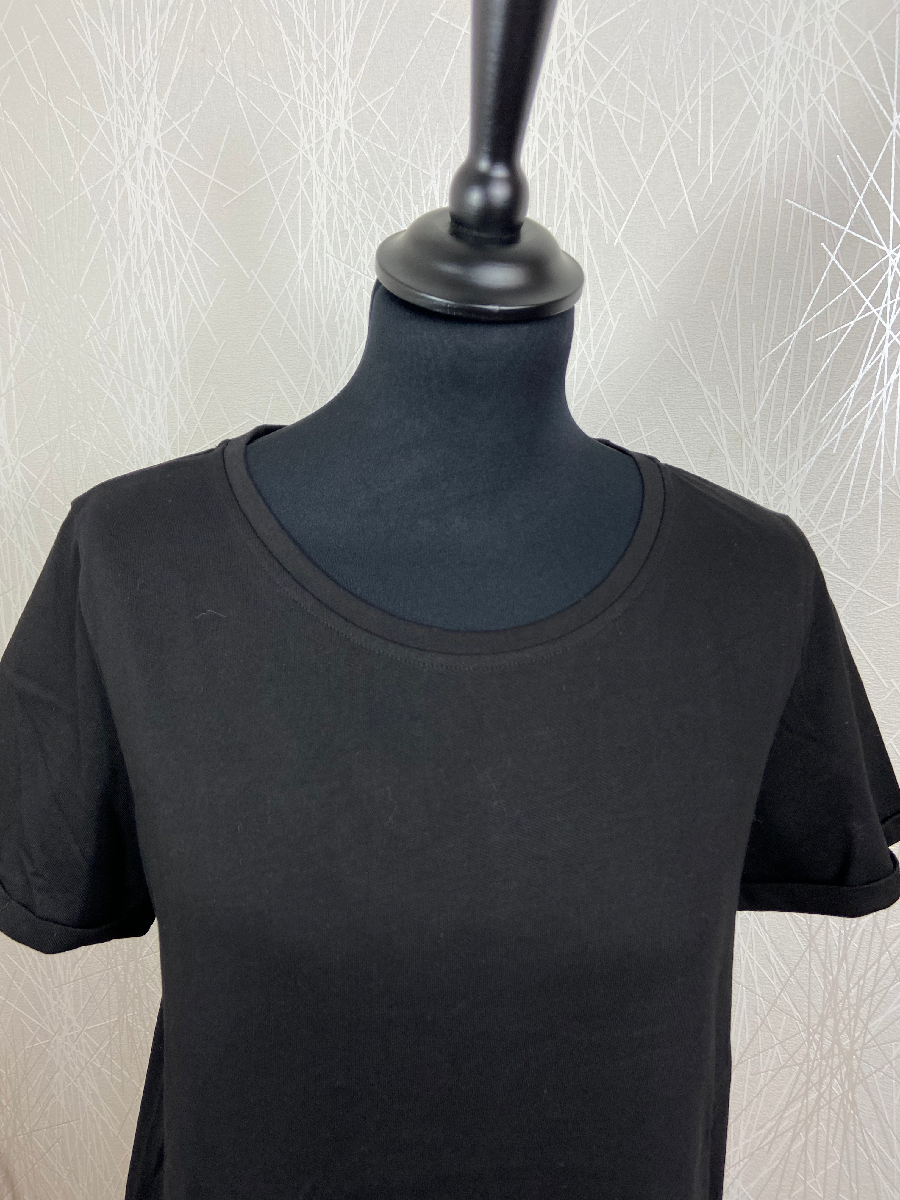 T-shirt noir manches courtes coupe droite Charlior