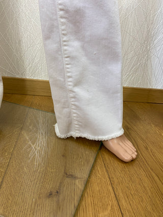 Jean blanc ajusté jambes évasées taille haute modèle New Dahlia White Notify Jeans