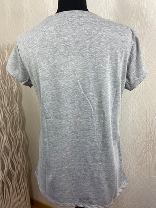 T-shirt manches courtes col V gris Adilynn