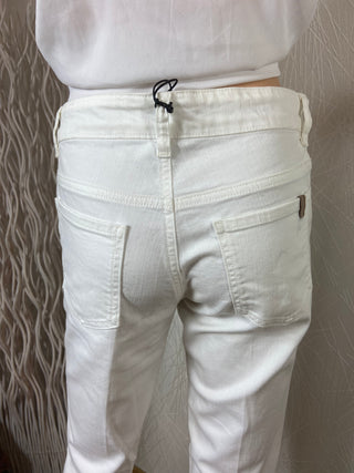Jeans blanc coupe droite modèle Aloha Bull Denim White Notify Jeans
