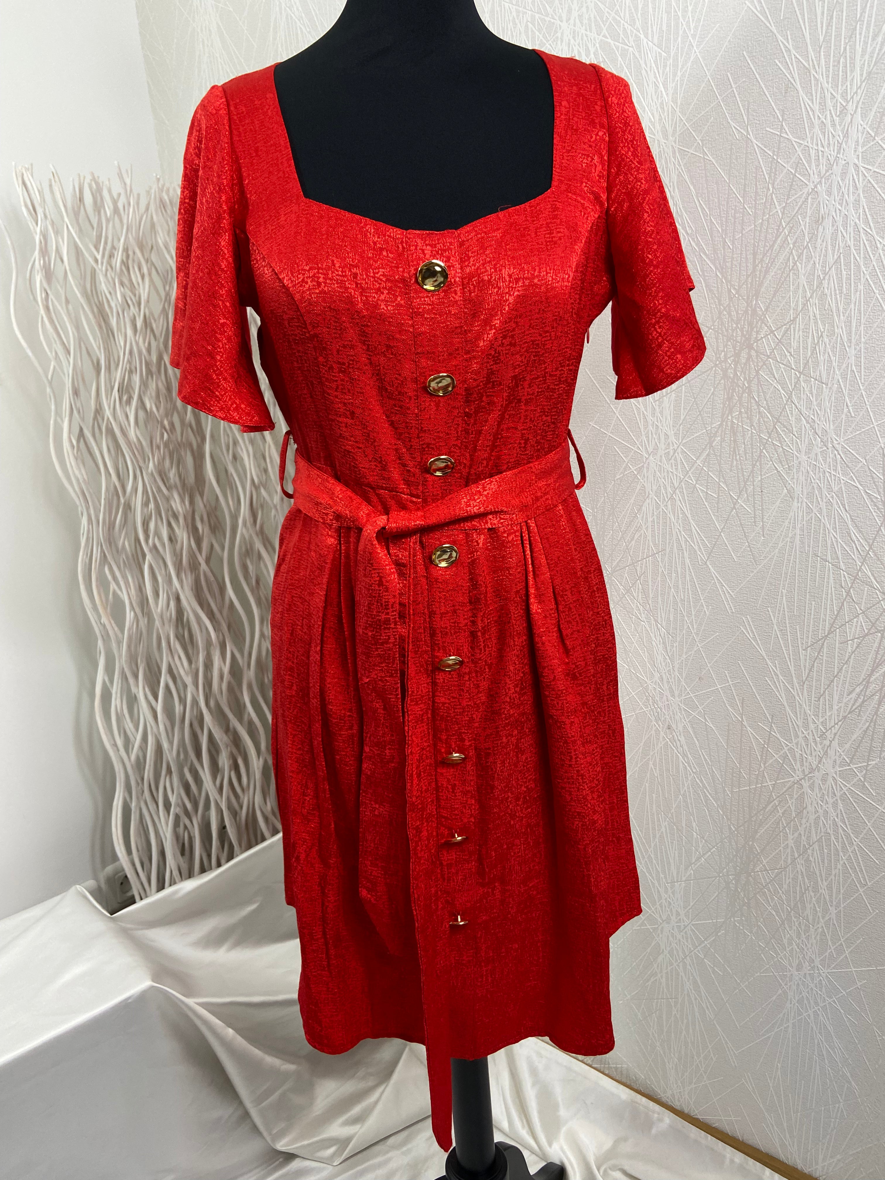 Robe midi manches courtes rouge Opullence - Offre-Unique