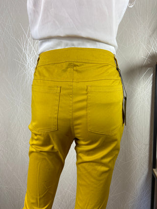 Pantalon coton jaune coupe slim taille mi-haute Mia Soana