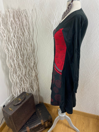 Robe rouge et noire 100 % coton manches longues avec poches Aller simplement