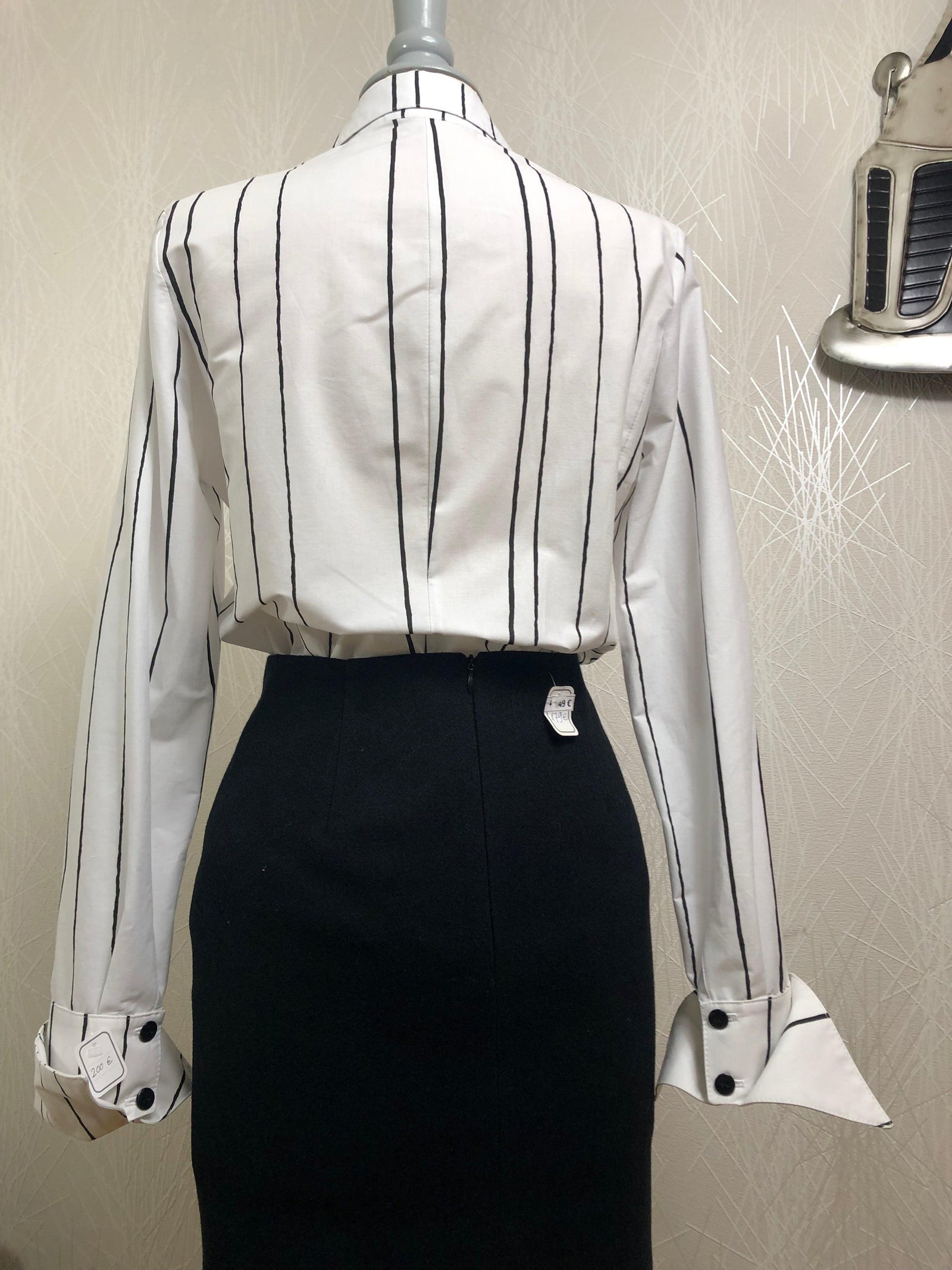Jupe noire en laine de créateur par Tabala Paris - Offre-Unique