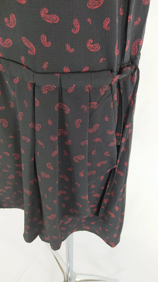 Robe courte ajustable manches courtes tissu crêpe Deeluxe