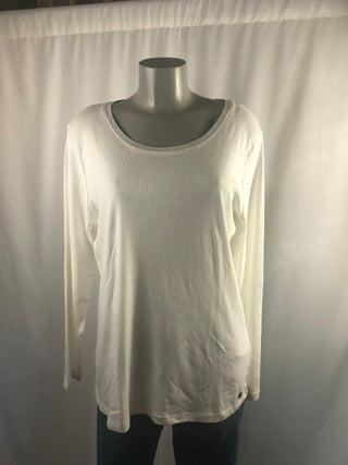 Pull léger blanc écru encolure ronde argentée C'est beau la Vie