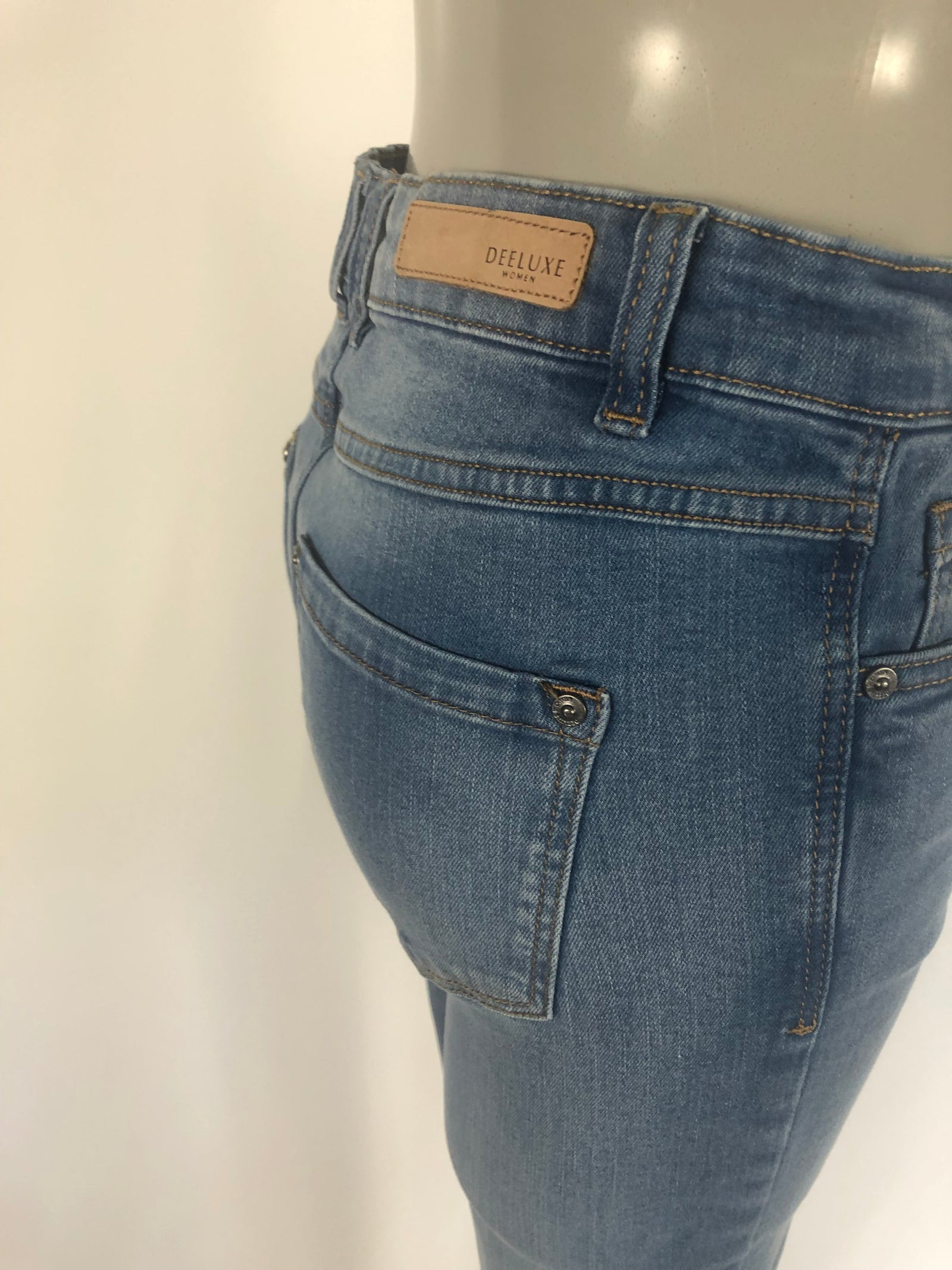 Jeans slim délavé coupe droite Deeluxe