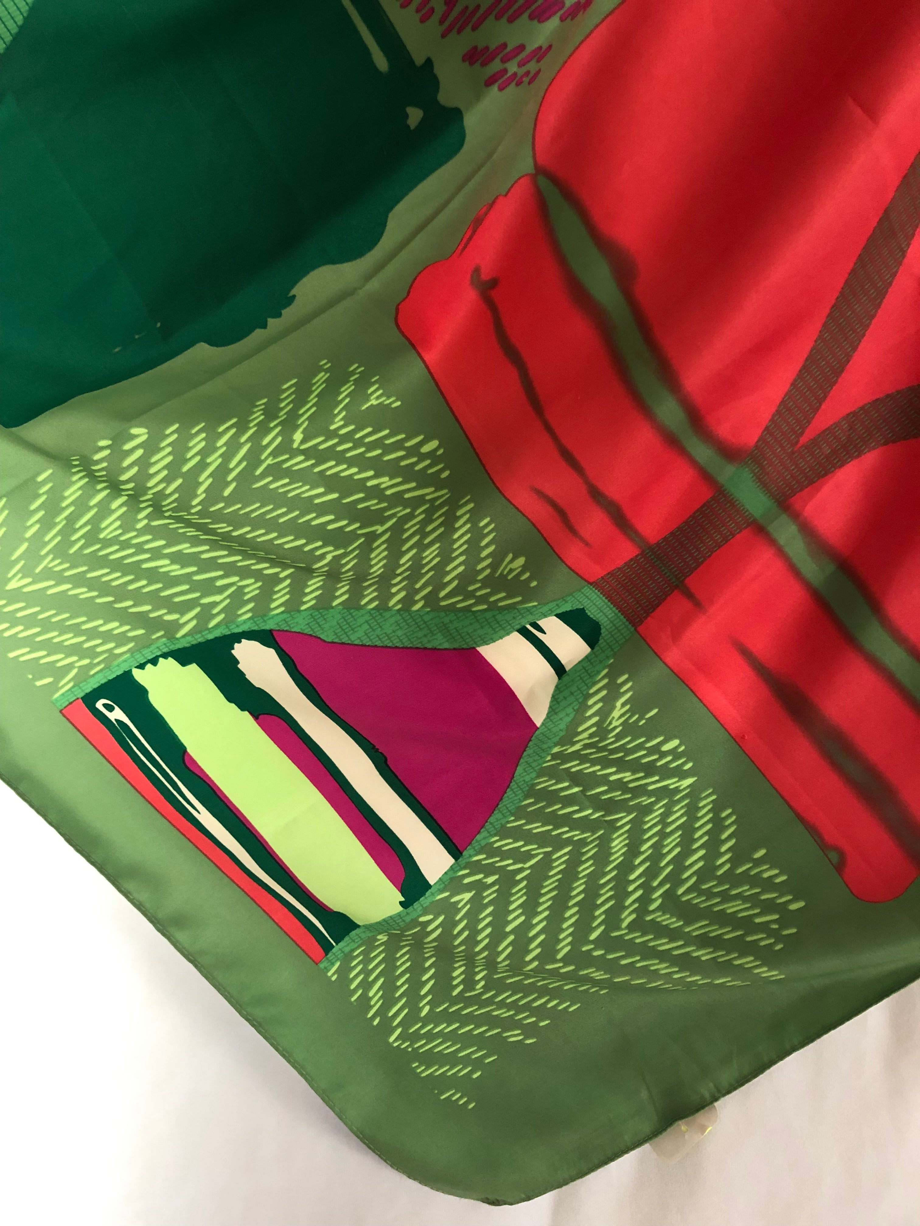 Foulard fantaisie coloré tons rouge vert  190 / 90 cm