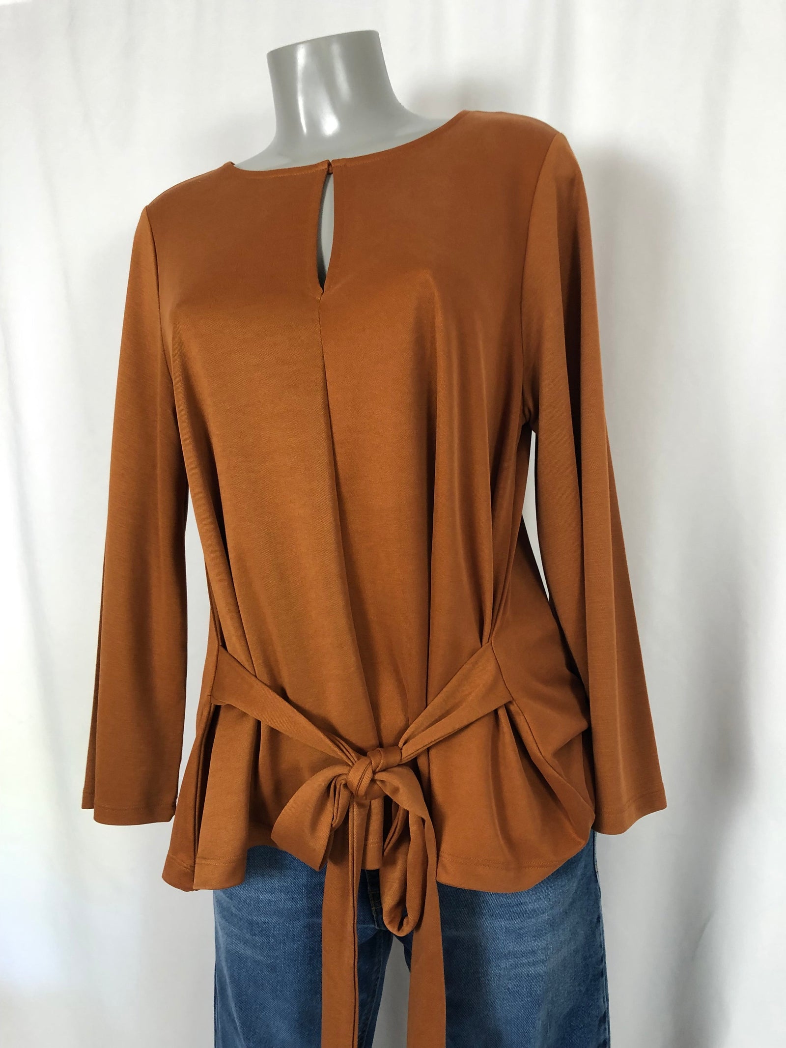 Blouse couleur camel à manches longues larges Peppercorn