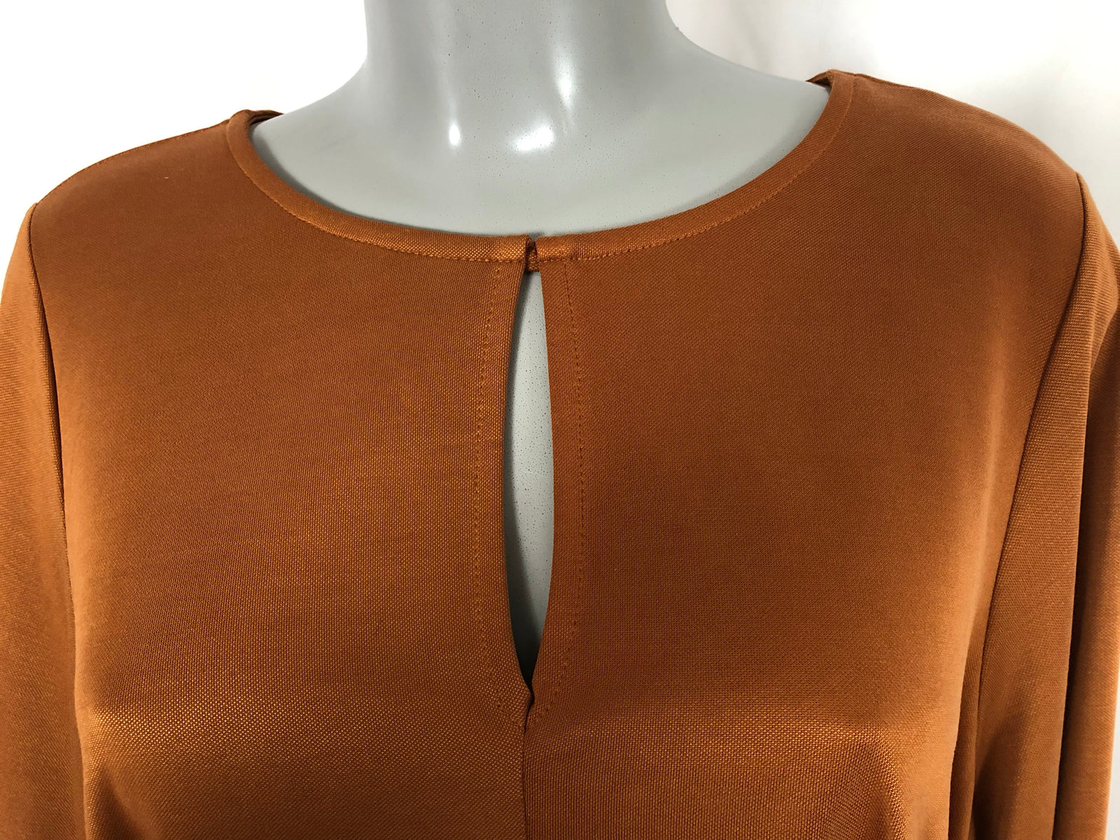 Blouse couleur camel à manches longues larges Peppercorn