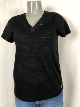 T-shirt noir coupe droite effet lin broderie anglaise Deeluxe
