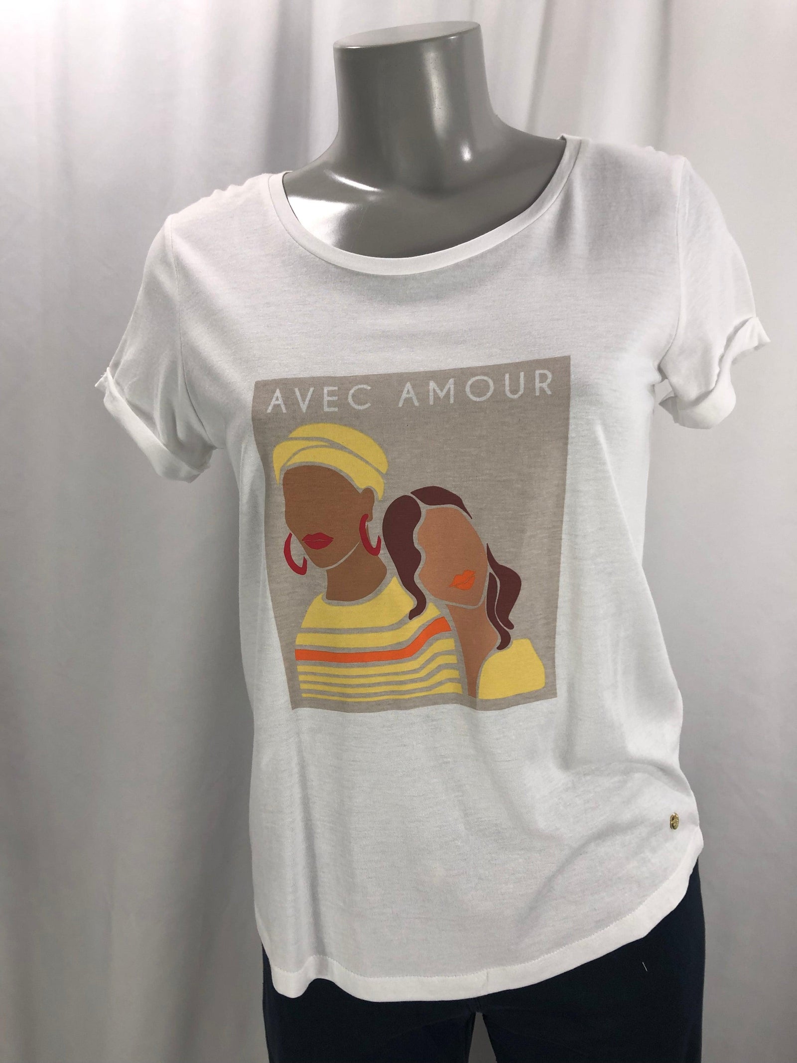 T-shirt manches courtes coupe ample modele Afrique avec Amour C'est beau la Vie - Offre-Unique