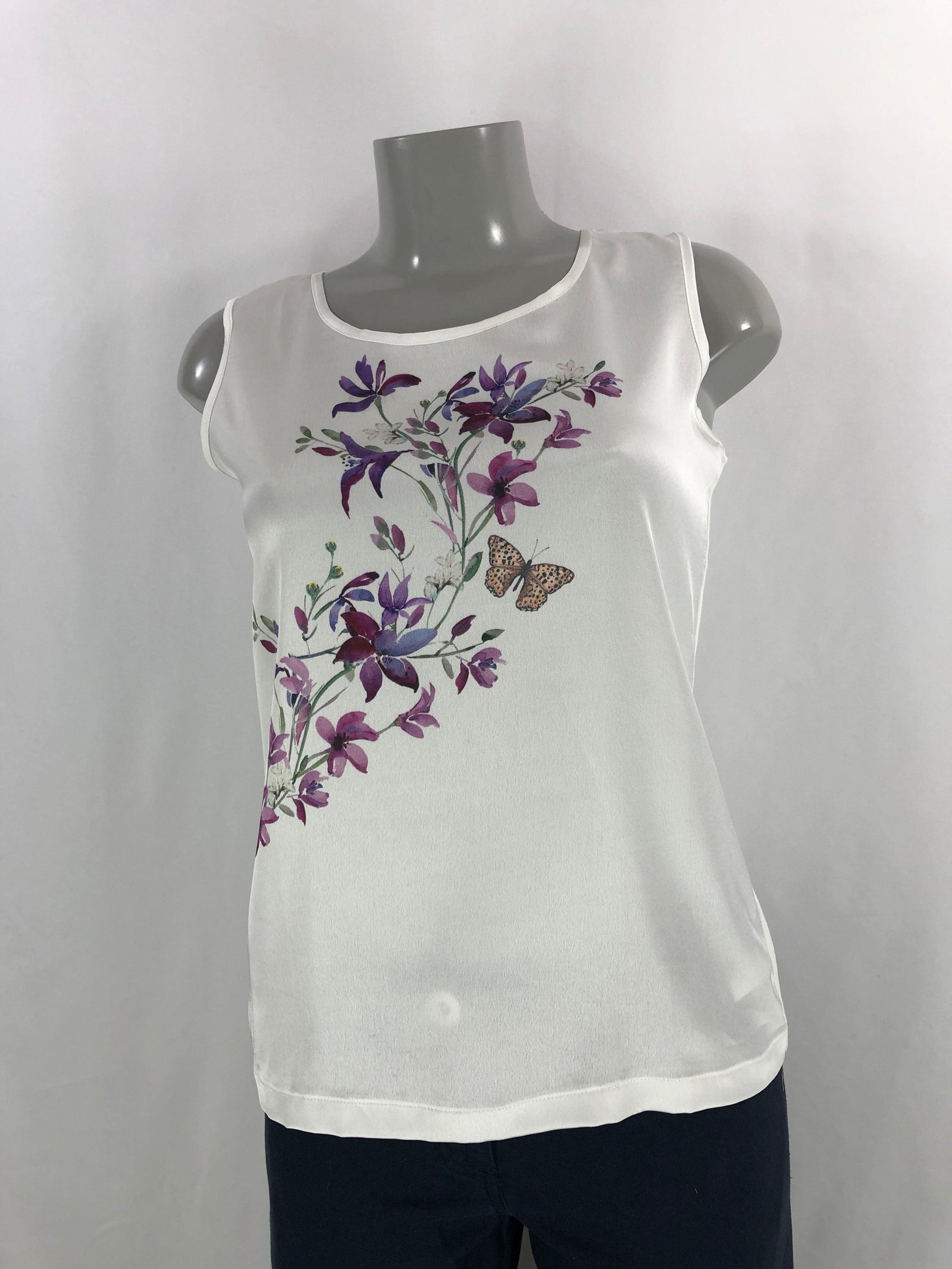 T-shirt blanc satiné sans manches avec motif fleurs Escorpion - Offre-Unique