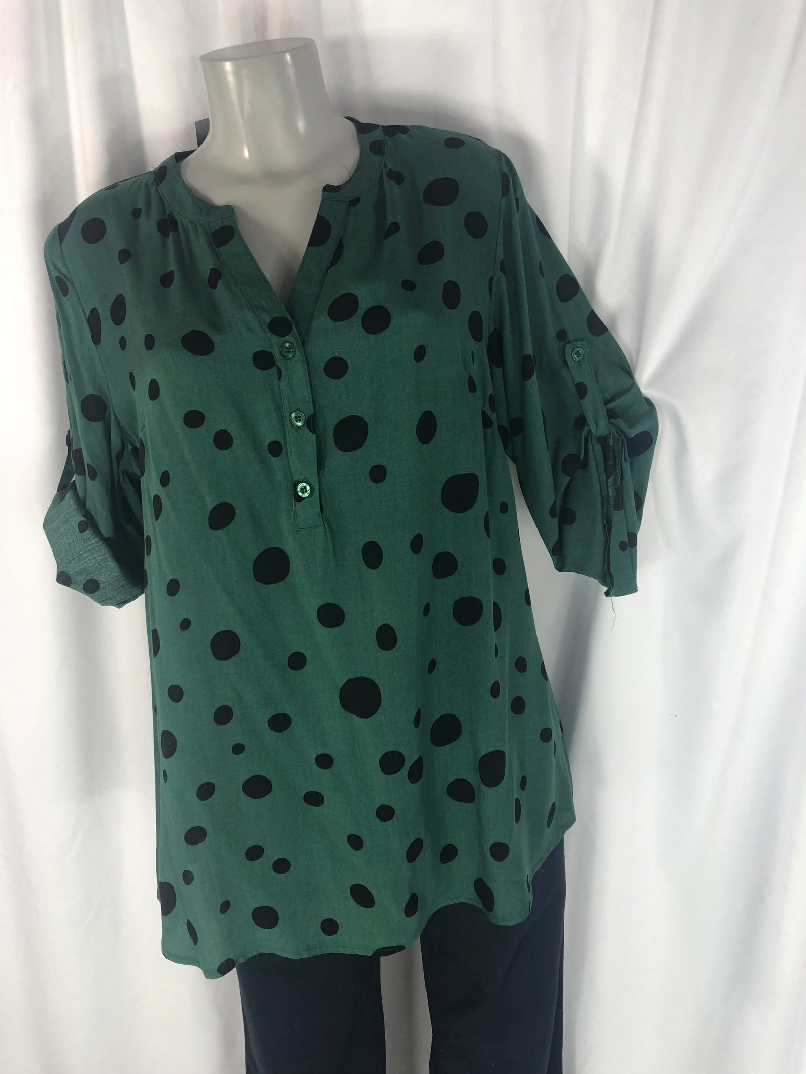 Blouse fluide encolure ronde tons vert bouteille Christy