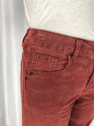 Pantalon velours coton rouge brique stretch taille haute C'est Beau La Vie