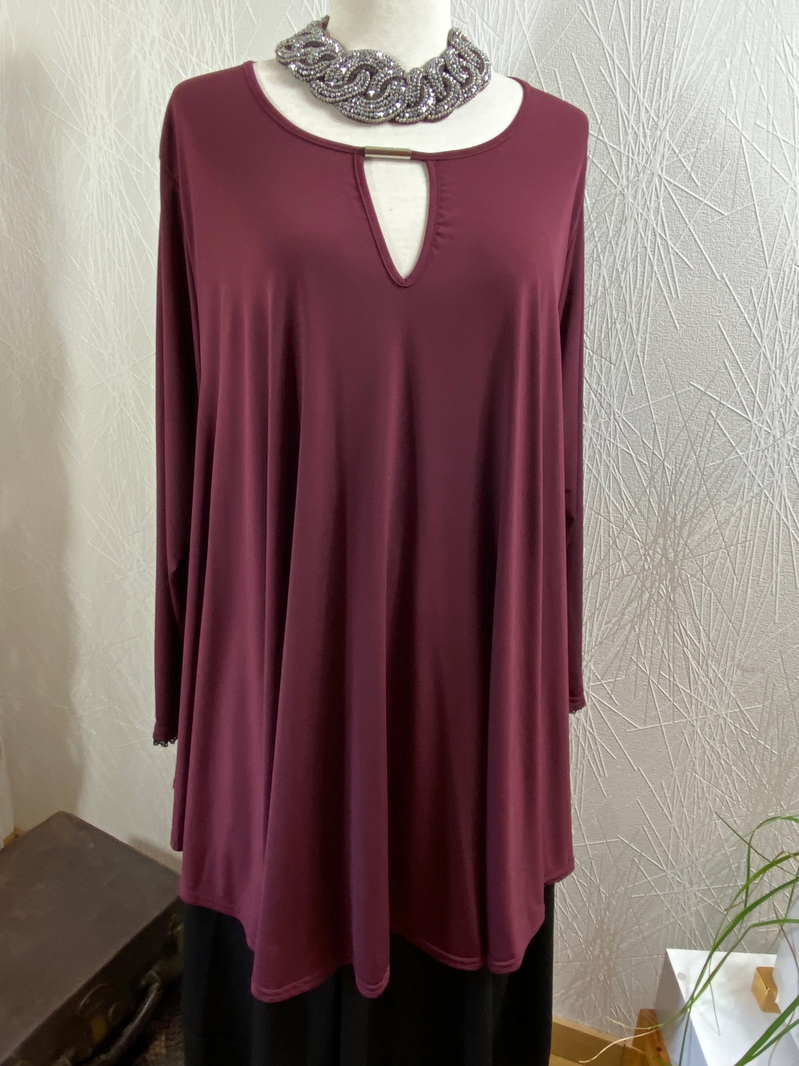 Blouse tunique rouge bordeaux manches longues dentelle Jorge