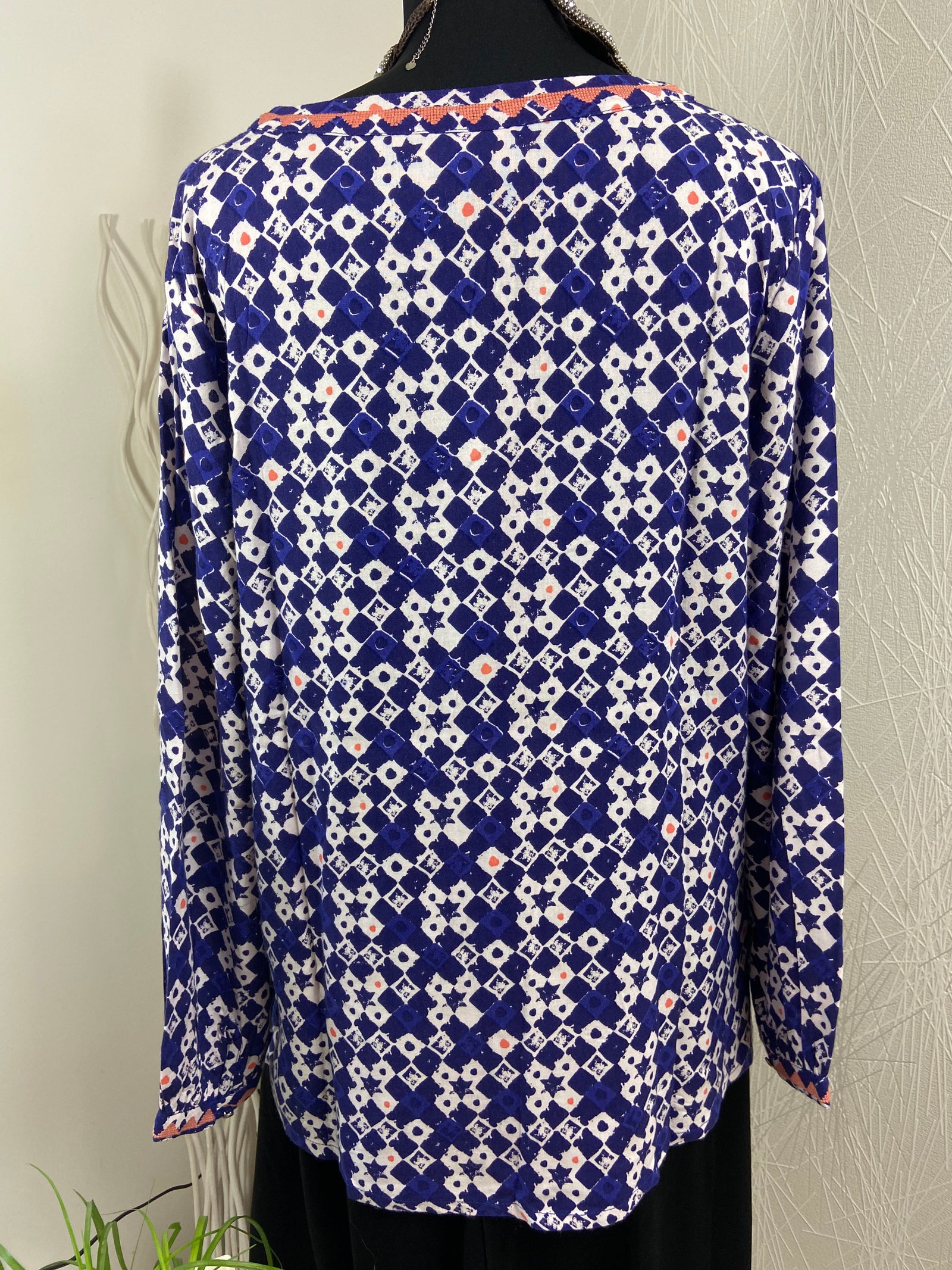 Blouse bleue à motifs manches longues La Fiancée du Mekong